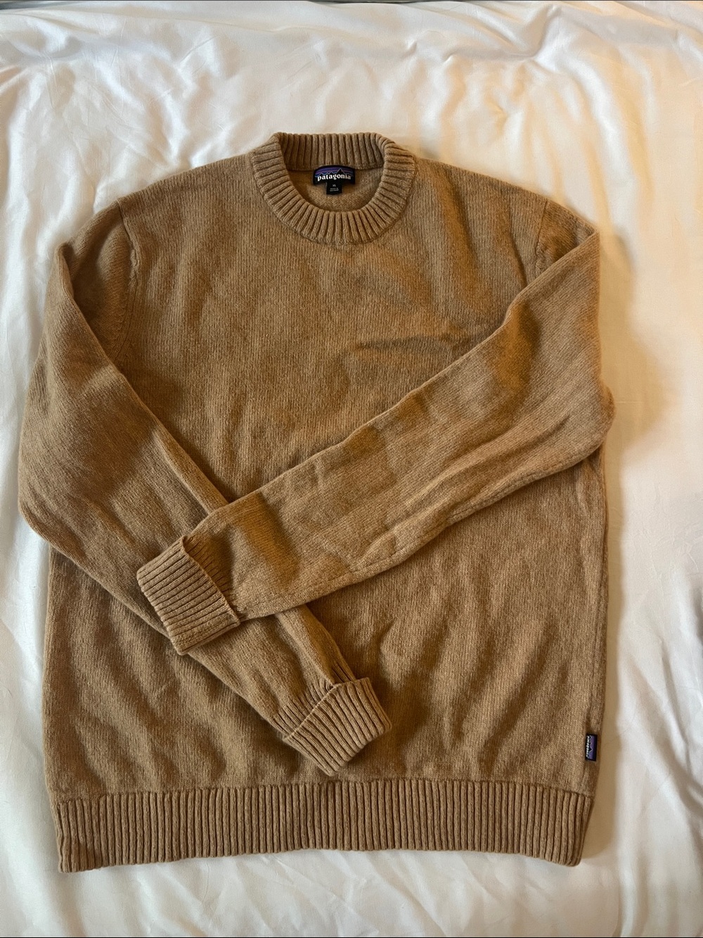 Patagonia Men’s Crewneck Sweater in Camel Brown XL